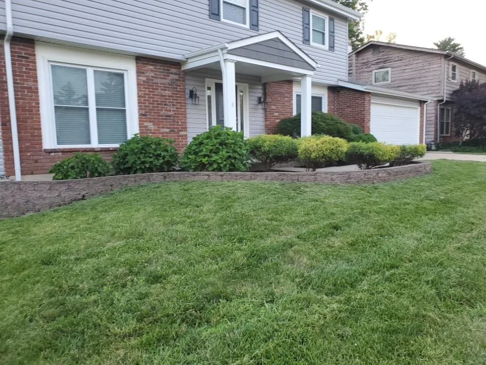 Trusted outdoor landscaping experts serving Wentzville, MO - Rodgers N' Crews