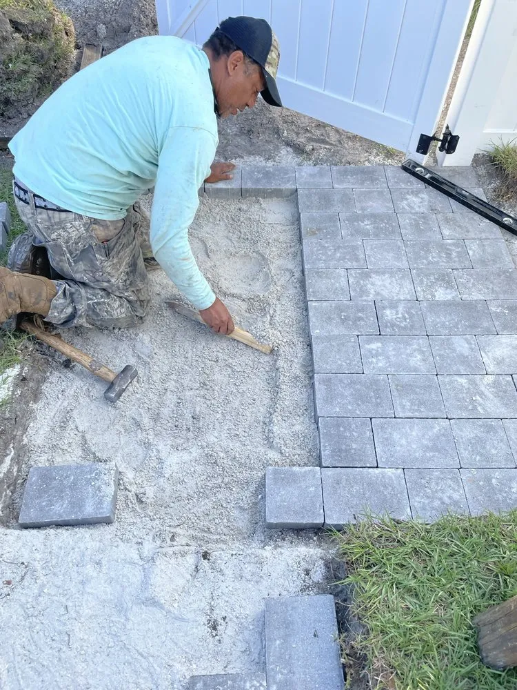 Local yard maintenance near you in North Port, FL by Rodgers Services