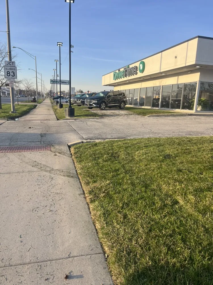 Expert landscaping services in Chicago Heights, IL - Rodríguez Best Yard