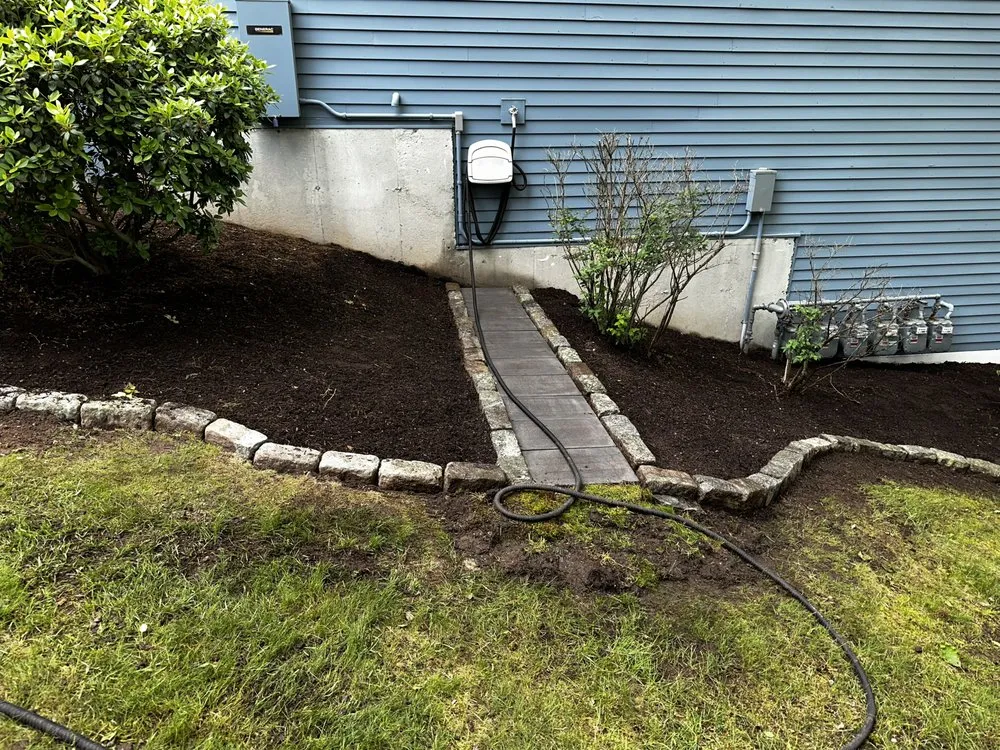 Affordable outdoor landscaping experts serving Bedford, NH - Rodrigues Bros Landscaping