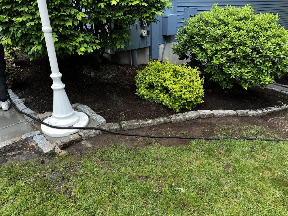 Trusted garden landscaping experts serving Bedford, NH - Rodrigues Bros Landscaping