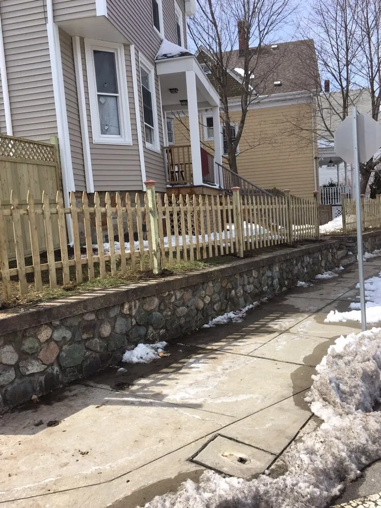 Top-rated lawn care service in Danbury, CT by Rodrigue's Landscaping