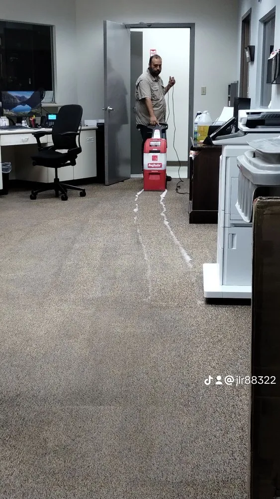 Custom garden landscaping for homes in Mission, TX by Rodriguez Cleaning Services