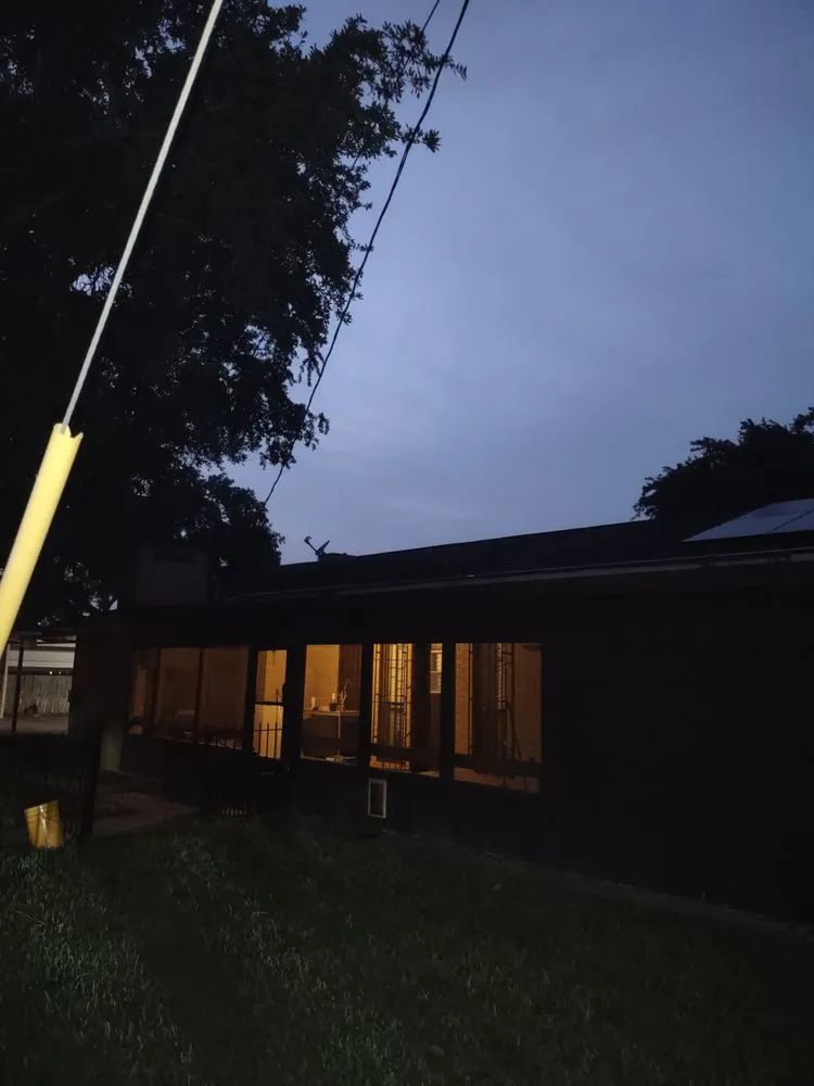 Affordable lawn mowing service with custom design in Mission, TX by Rodriguez Cleaning Services