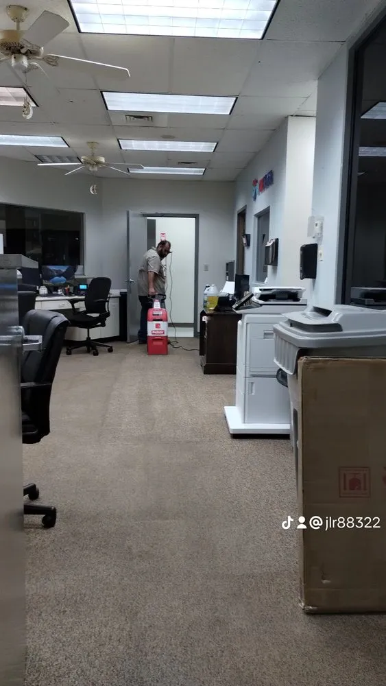 Custom lawn mowing service in Mission, TX - Rodriguez Cleaning Services