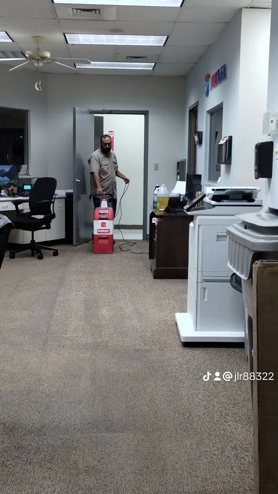 Custom landscaping services experts serving Mission, TX - Rodriguez Cleaning Services