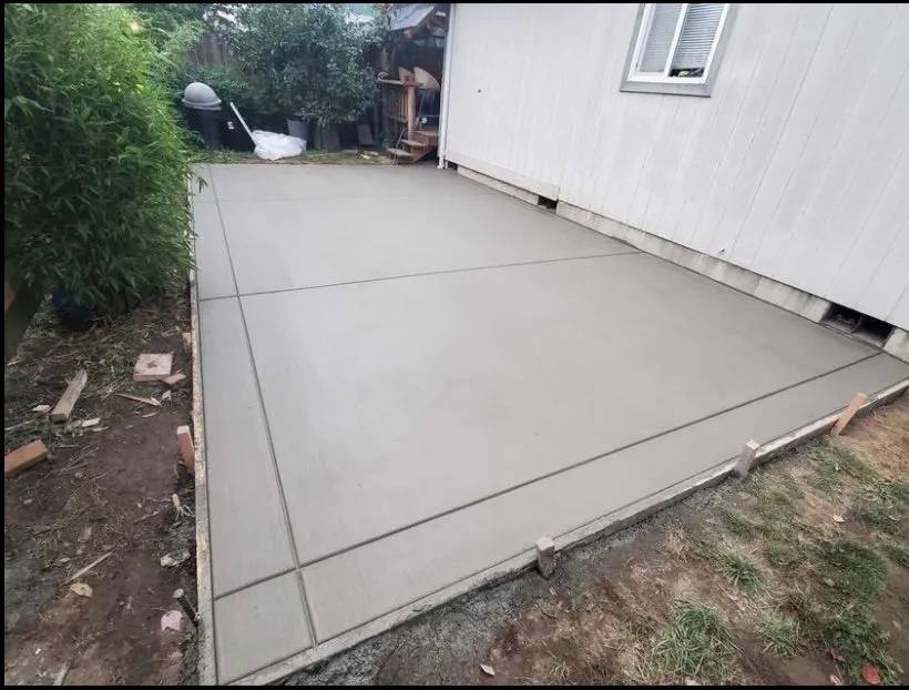 Local outdoor landscaping experts serving Monroe, WA - Rodriguez Construction