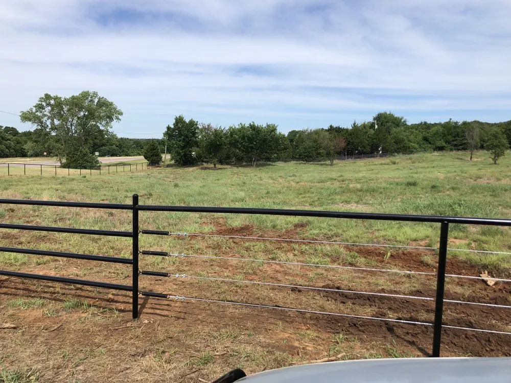 Professional lawn care service experts serving Stillwater, OK - Rodriguez Constuction And Lawncare