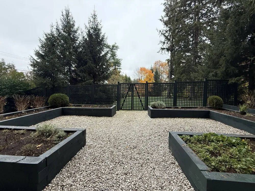 Professional yard maintenance experts serving Stamford, CT - Rodriguez Garden and Stone