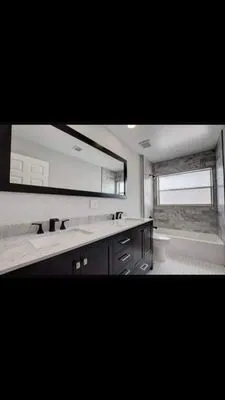 Rodriguez General Construction Logo