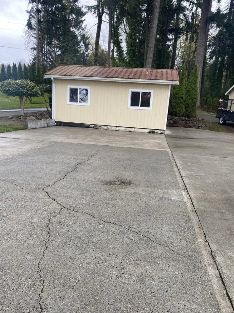 Reliable lawn mowing service for beautiful yards in Shelton, WA by Rodriguez Landscape