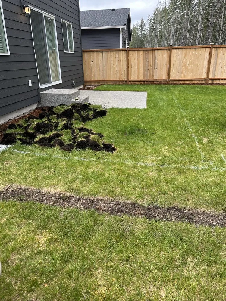 Custom yard maintenance in Shelton, WA by Rodriguez Landscape