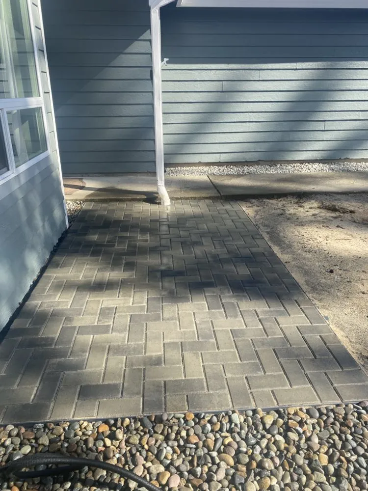 Affordable yard cleanup service in Shelton, WA by Rodriguez Landscape