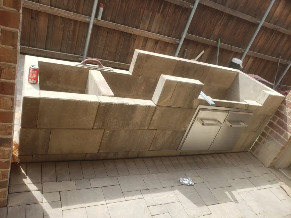 Professional lawn care service in Dallas, TX - Rodriguez Landscaping and hardscaping