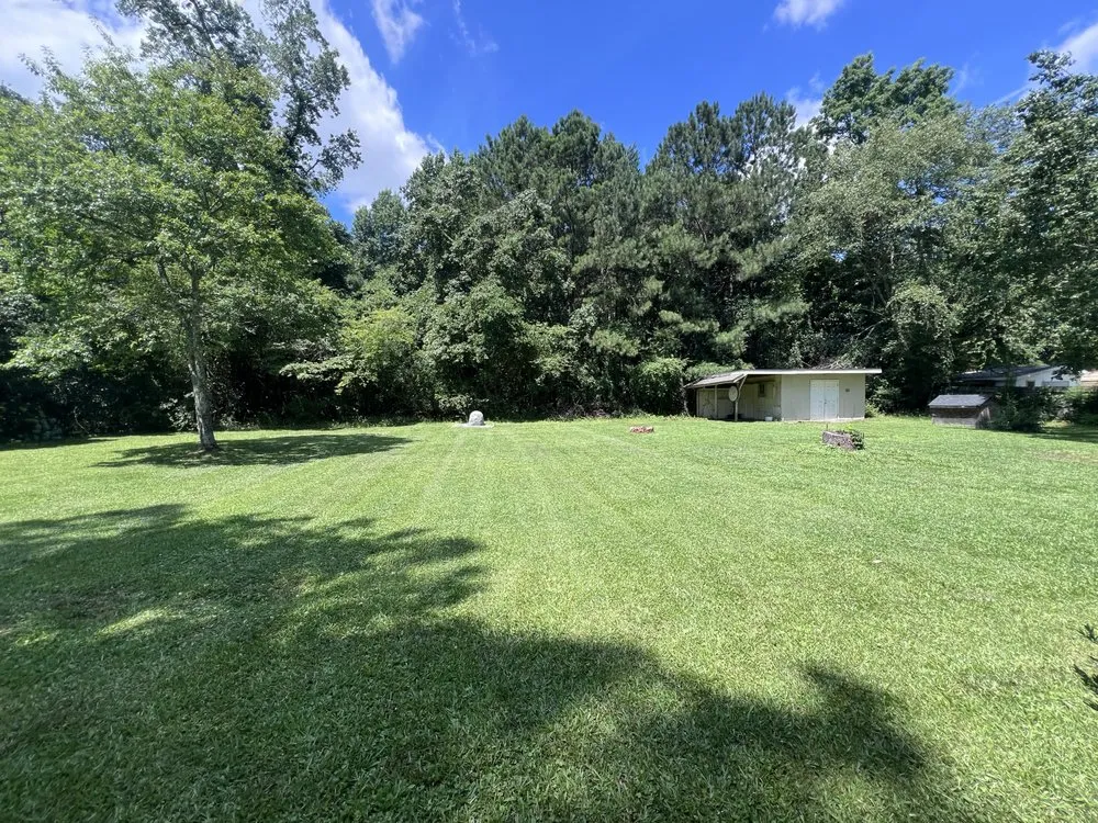 Top-rated garden landscaping for outdoor upgrades in Wilson, NC by Rodriguez Landscaping and Services