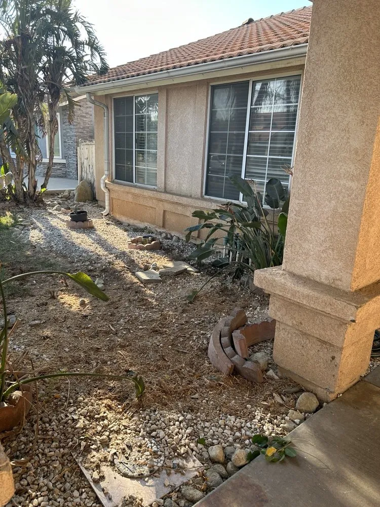 Affordable outdoor landscaping in Bloomington, CA - Rodriguez Landscaping