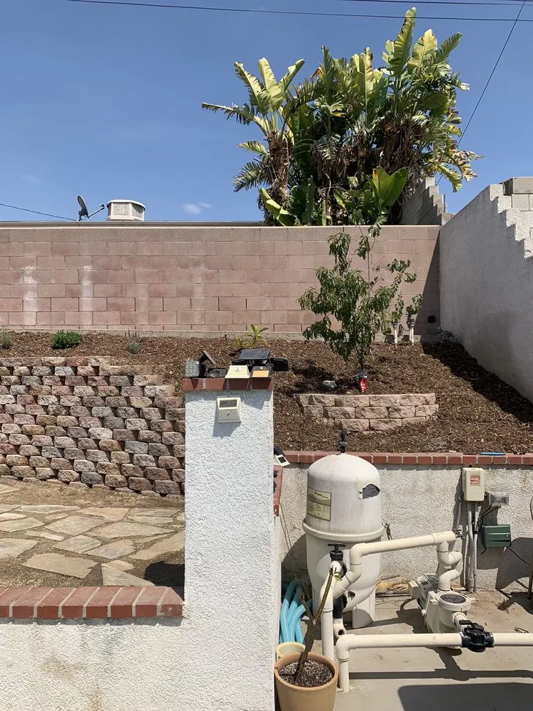 Trusted lawn care service experts serving Bloomington, CA - Rodriguez Landscaping