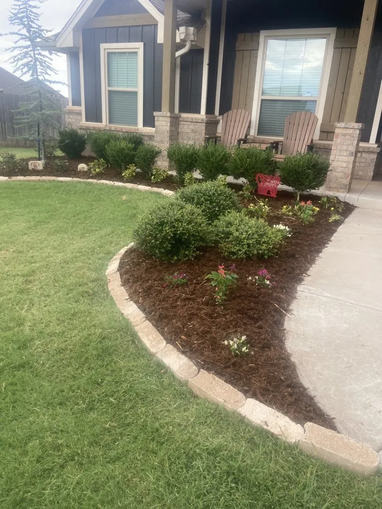 Professional yard maintenance experts serving Oklahoma City, OK - Rodriguez Landscaping