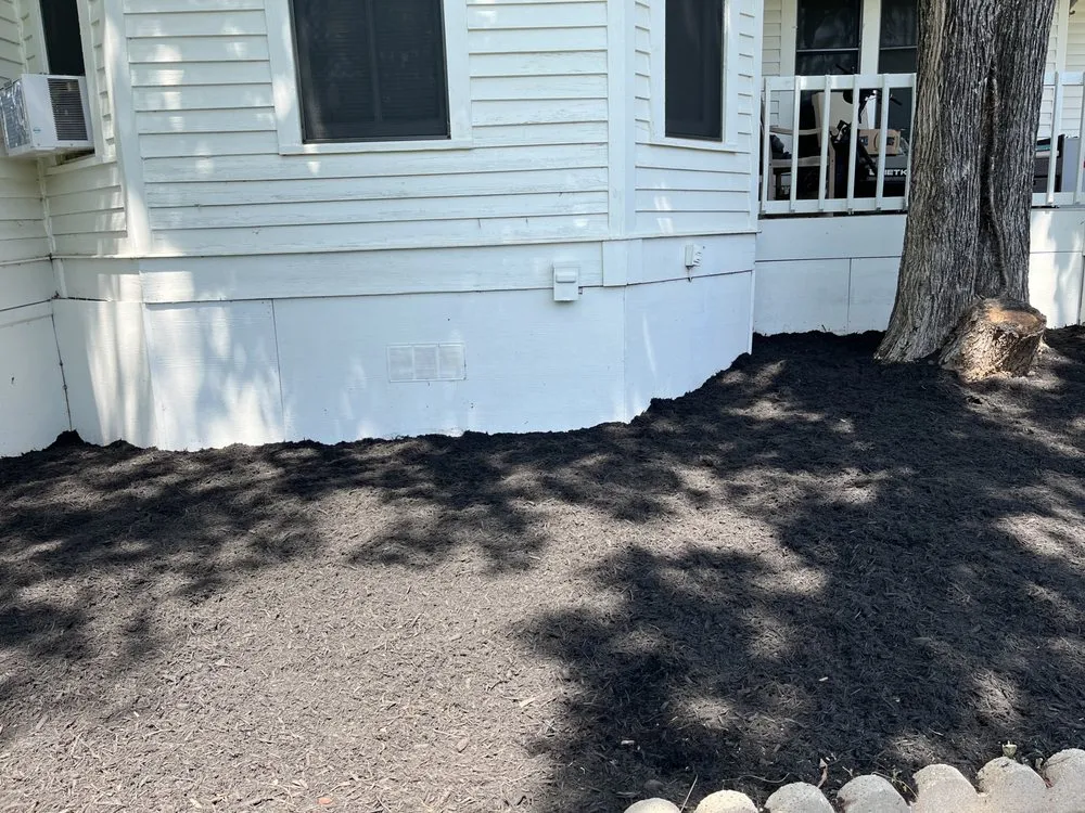 Expert garden landscaping experts serving Bryan, TX - Rodriguez Lawn Care and Landscaping