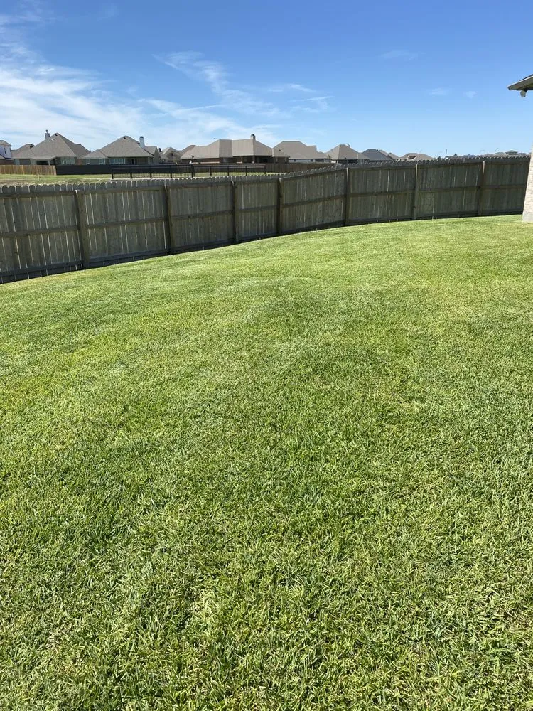 Local residential landscaping in Bryan, TX by Rodriguez Lawn Care and Landscaping