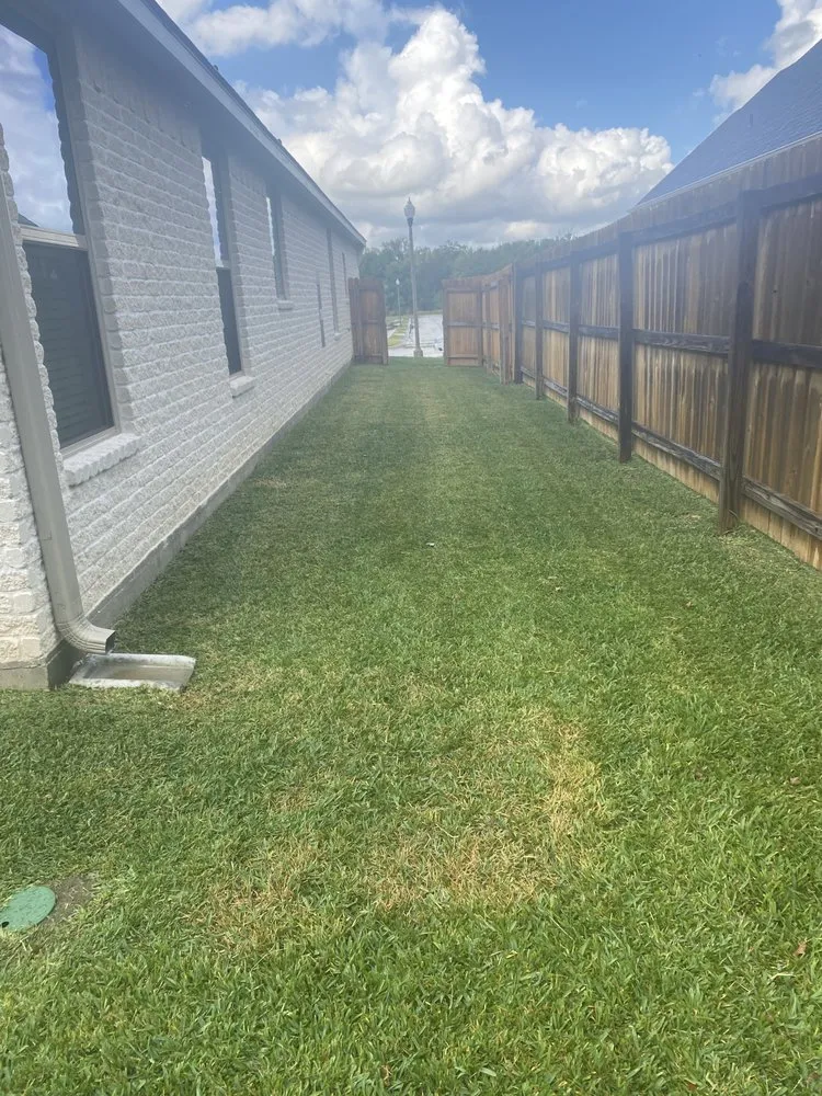 Custom residential landscaping experts serving Bryan, TX - Rodriguez Lawn Care and Landscaping