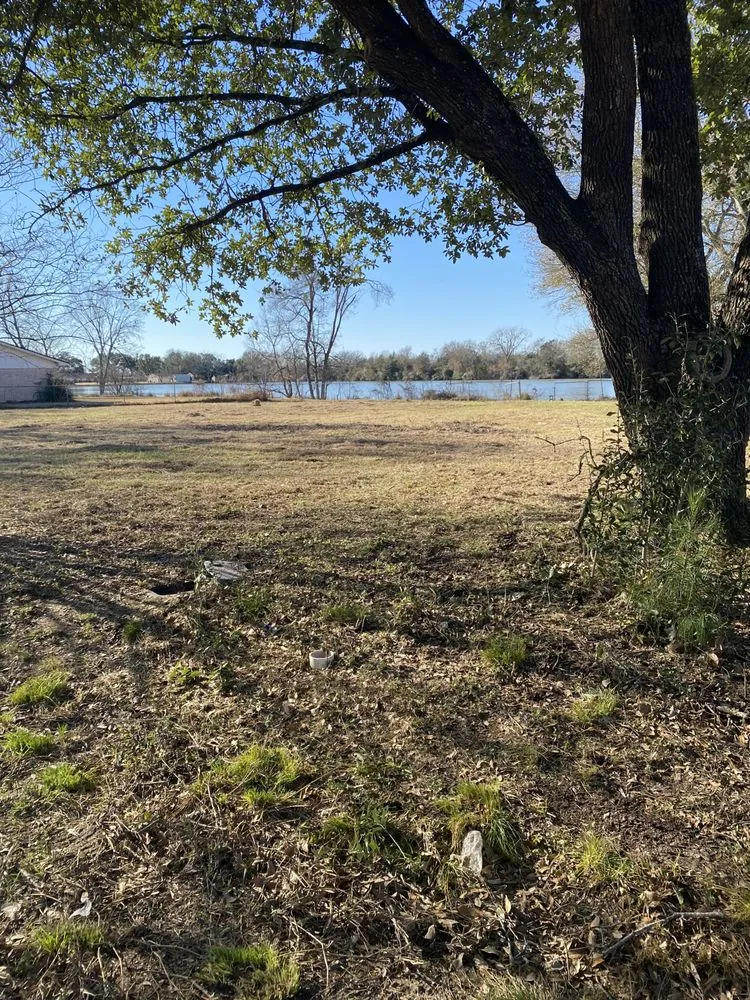 Top-rated garden landscaping in Bryan, TX - Rodriguez Lawn Care and Landscaping