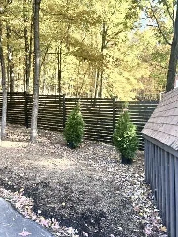 Trusted lawn care service for homes in Saugerties, NY by Rodriguez lawn care