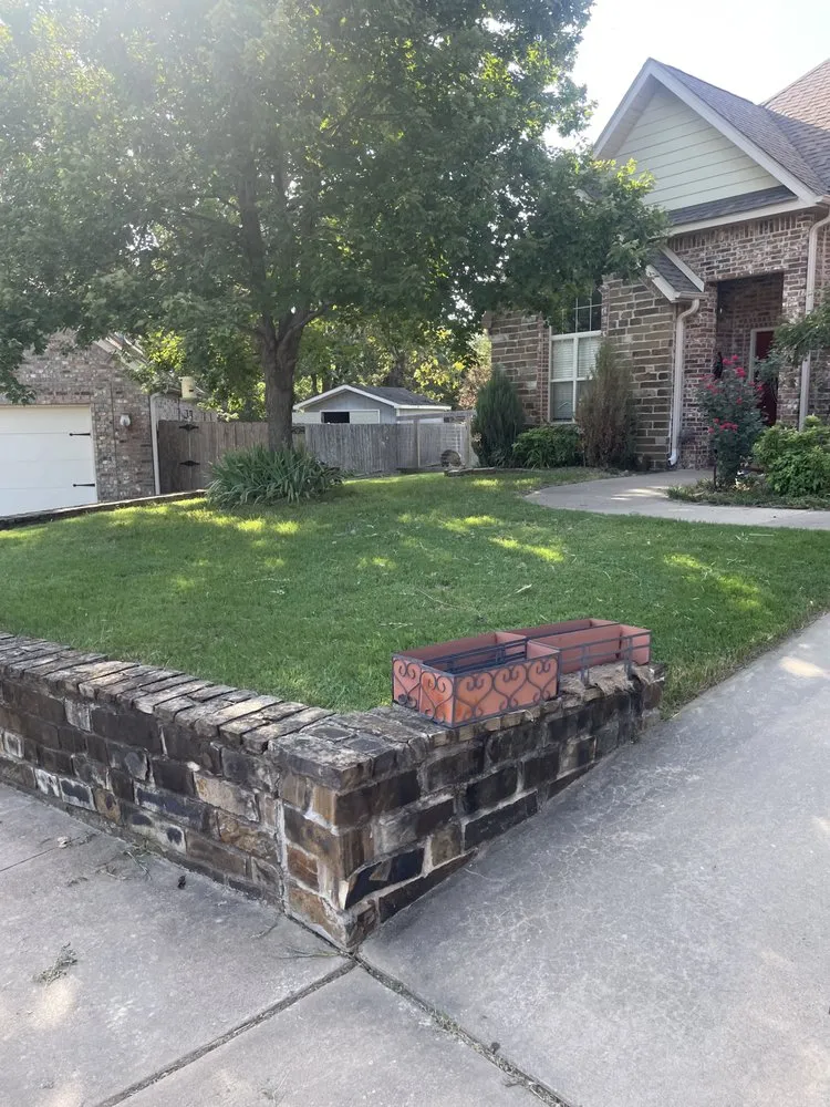 Top-rated landscape installation in Springdale, AR - Rodriguez Lawn Care