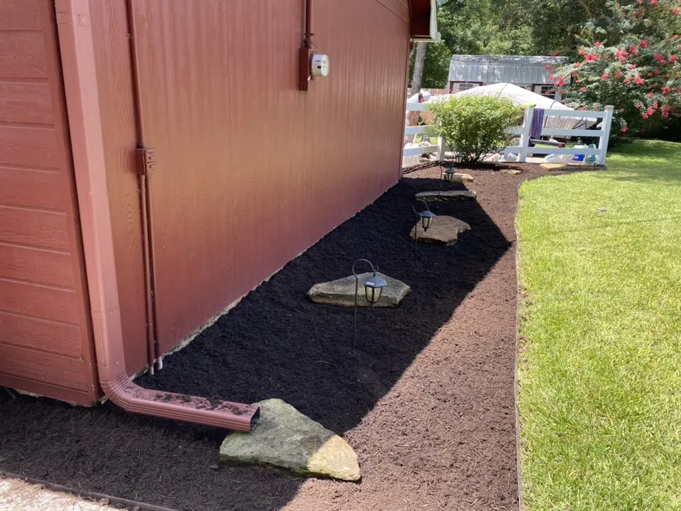 Trusted garden landscaping in Temple, TX by Rodriguez Lawn Service