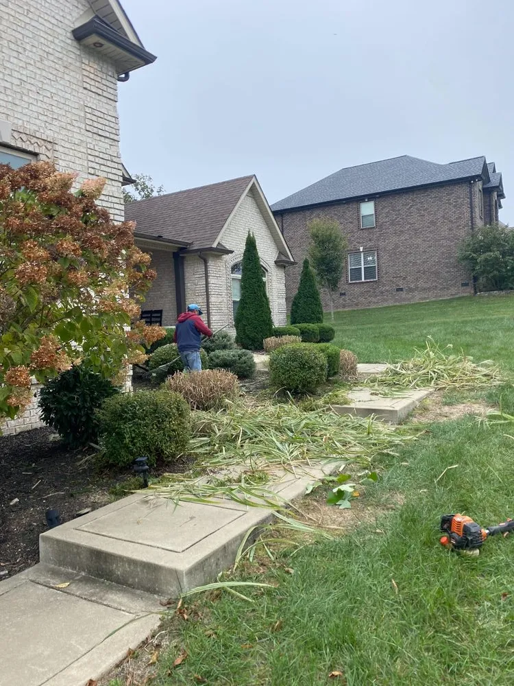 Custom outdoor landscaping experts serving Springfield, TN - Rodriguez Lawncare & Services