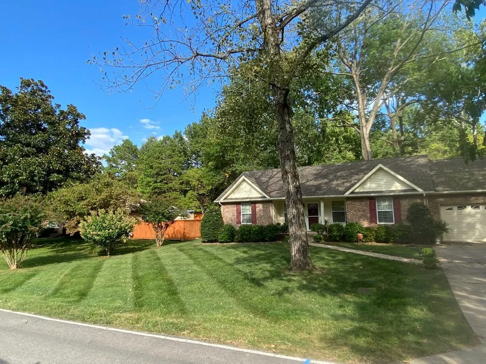 Custom lawn care service for residential properties across Springfield, TN - Rodriguez Lawncare & Services