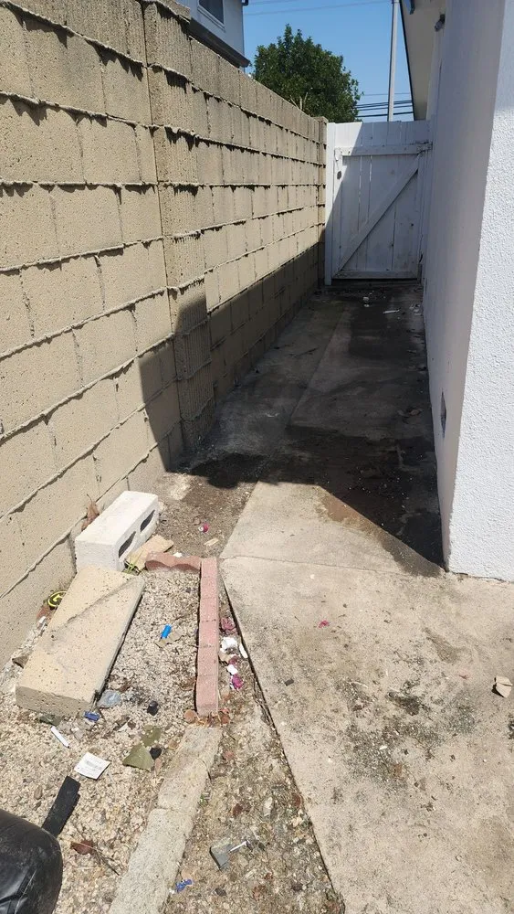 Reliable residential landscaping experts serving Los Angeles, CA - Rodriguez Property Improvement