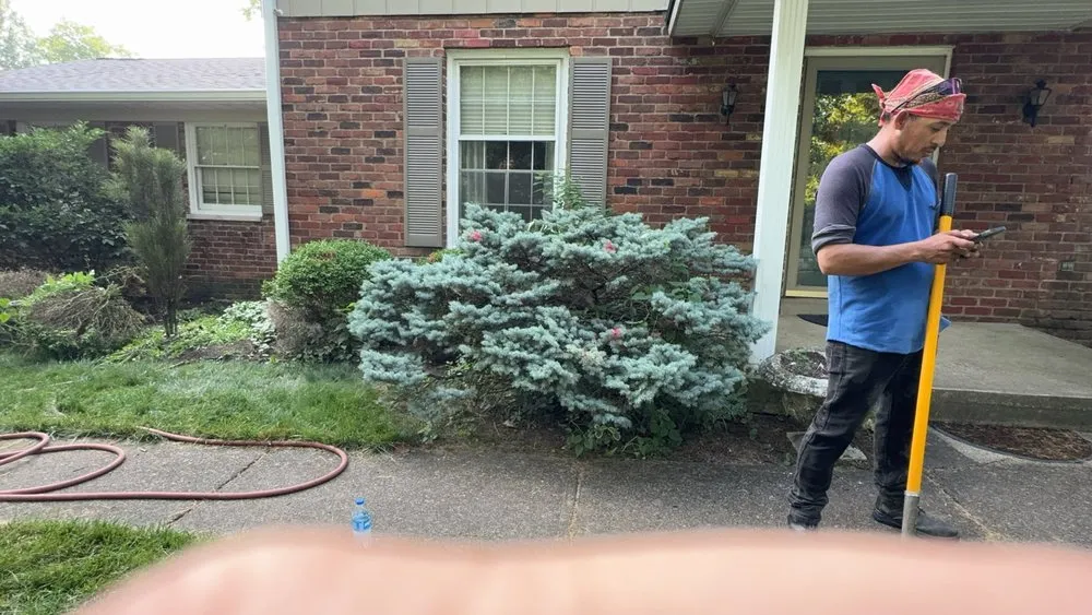 Affordable garden landscaping for beautiful yards across Middletown, OH - Rodriguez Services