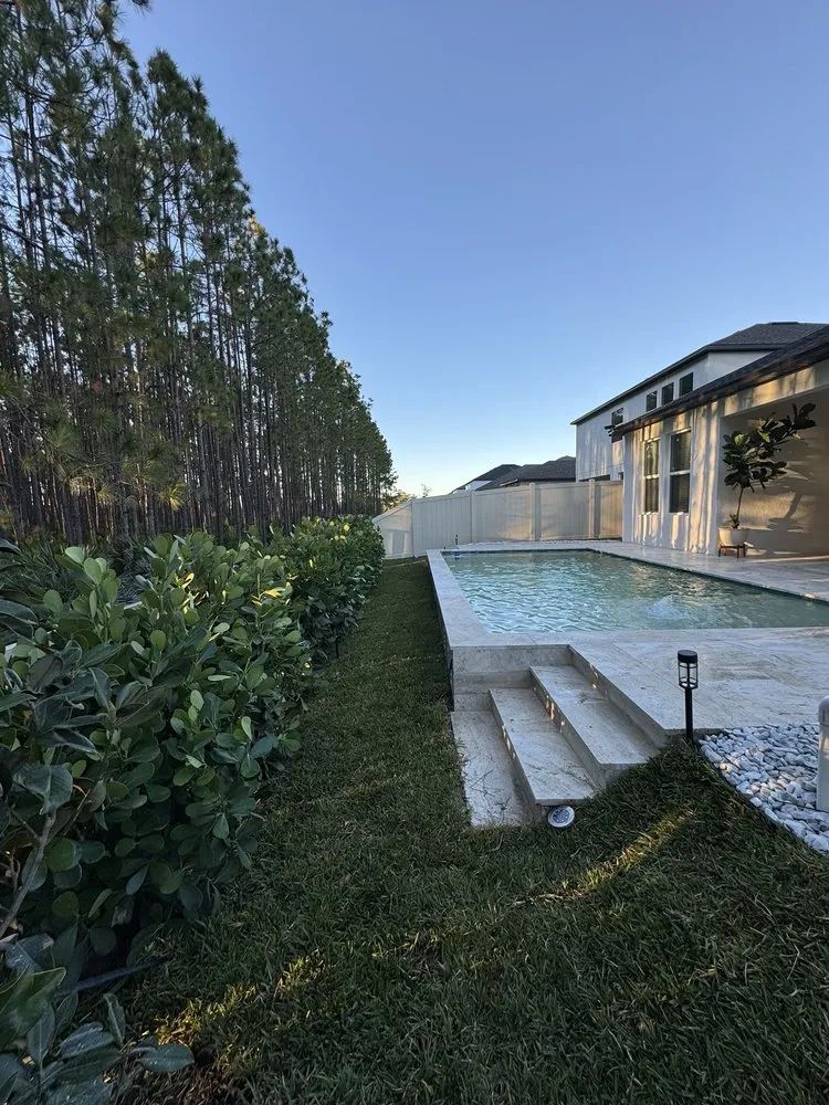 Reliable garden landscaping near you in Tampa, FL by Rodriguez Sod