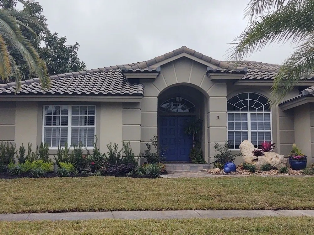 Top-rated yard maintenance experts serving Tampa, FL - Rodriguez Sod
