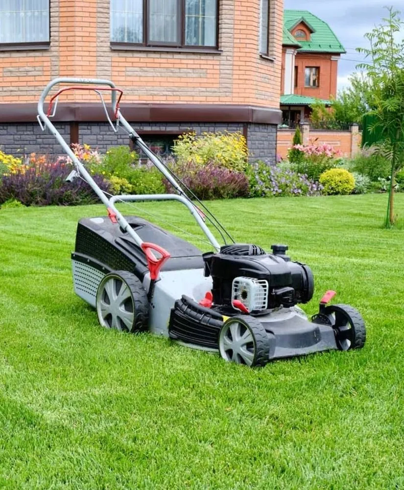 Local lawn mowing service in Gatesville, TX by Rodriguez’s Lawncare