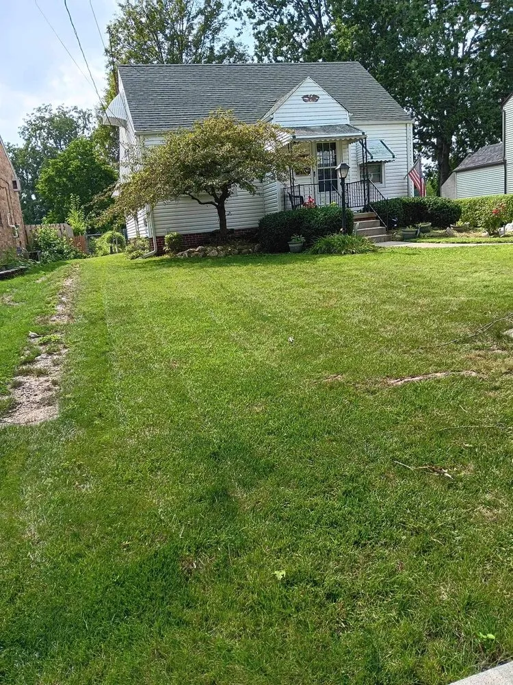 Reliable residential landscaping in Toledo, OH - Rod's Unique Lawn