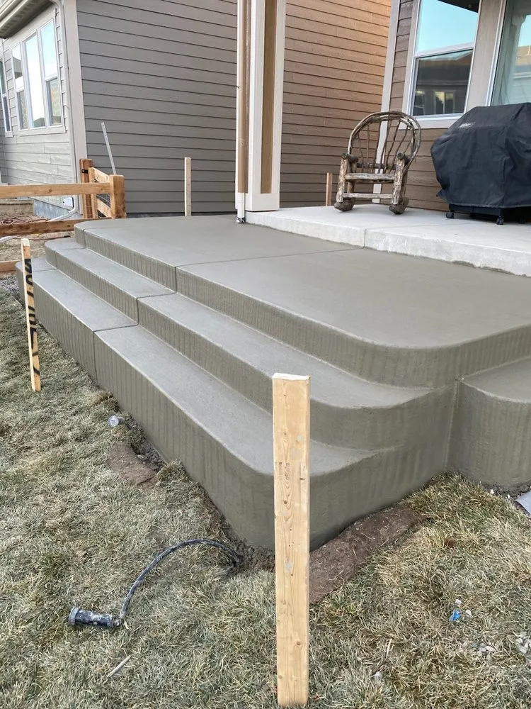 Expert lawn care service for residential properties across Aurora, CO - Rodvar 5280