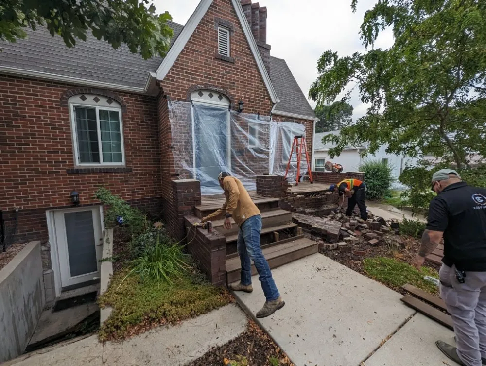 Local lawn care service for year-round maintenance in Aurora, CO by Rodvar 5280