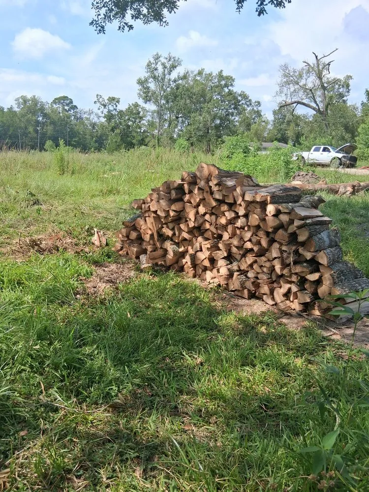 Trusted lawn mowing service in Dayton, TX by Roe Lumberjack Services