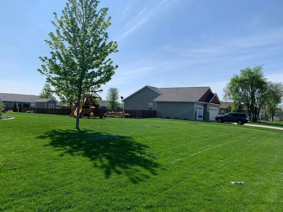 Expert landscaping services in Oshkosh, WI - Roe Nurseries
