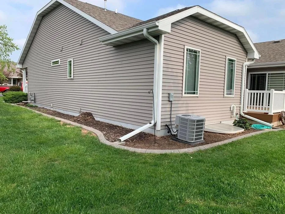 Reliable landscape installation for homes across Oshkosh, WI - Roe Nurseries