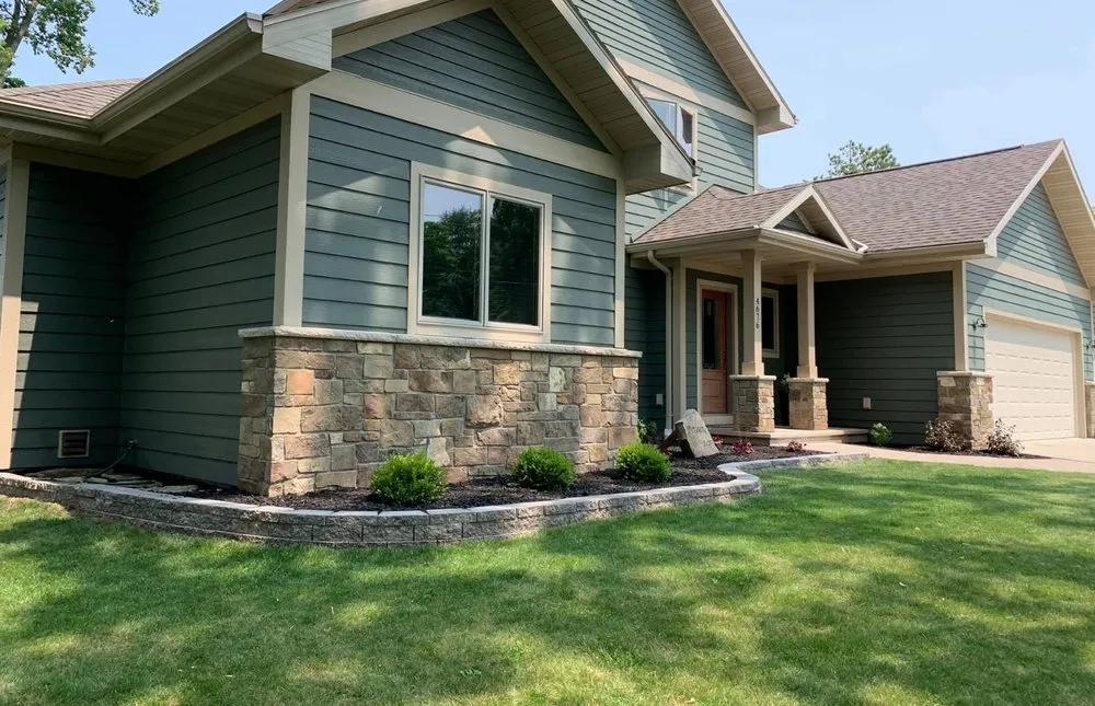 Affordable lawn care service experts serving Oshkosh, WI - Roe Nurseries