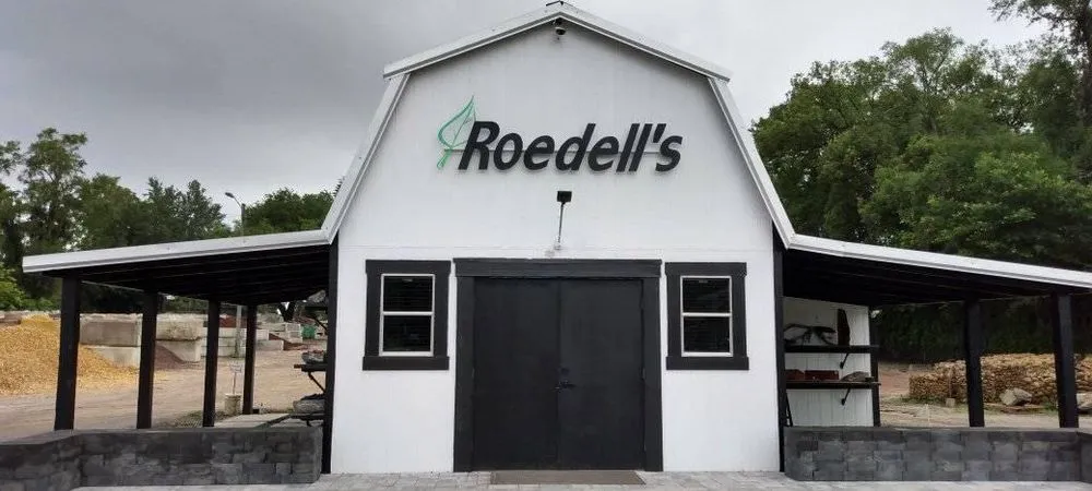 Reliable yard cleanup service near you in Apopka, FL by Roedell's Landscaping & Supply