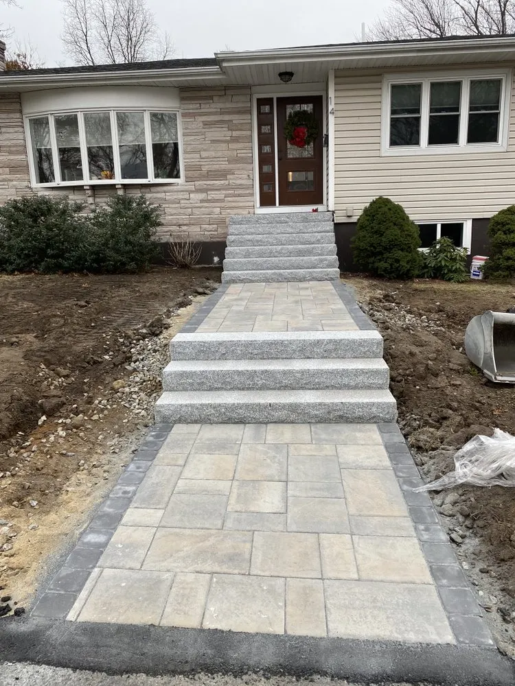 Professional yard cleanup service experts serving Lynn, MA - Roel Tree Services