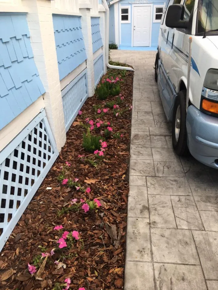 Reliable outdoor landscaping in Deland, FL - Roeling Green Lawns