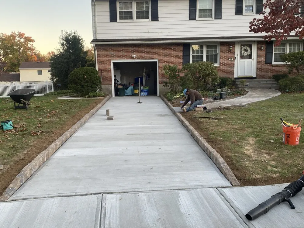 Expert landscape installation in Trenton, NJ - Rogelio’s