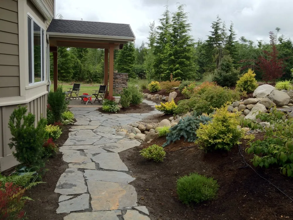 Professional garden landscaping for year-round maintenance in Enumclaw, WA by Roger Cross Landscaping and Nursery