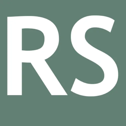 Local lawn mowing service for year-round maintenance in Houston, TX by Roger Services