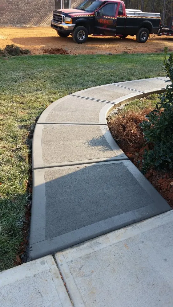 Trusted lawn care service in Mint Hill, NC - Rogers Backhoe and Concrete